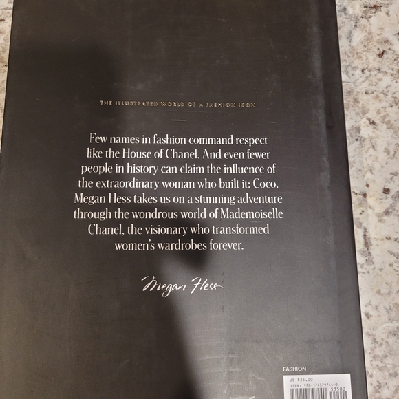 🫱 Coco Chanel Book - Picture 2 of 3